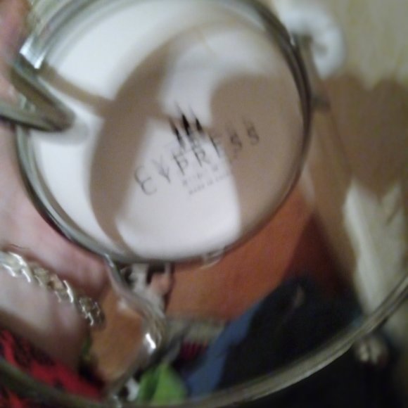 Cypress Set of 4 Coffee or Espresso Ceramic mugs with silver metal rack New - Picture 4 of 4